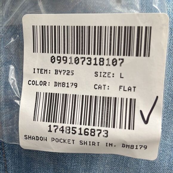 J Crew Relaxed Chambray Denim Button Down Shirt Womens Large Shadow Pocket - Picture 9 of 9